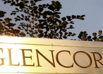 Glencore plans large LME lead withdrawals after stocks surge, sources say