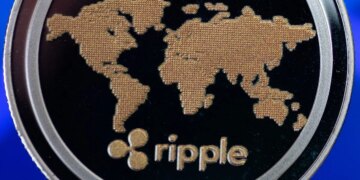 Ripple CEO Says Company Considered Folding Before SEC Fight