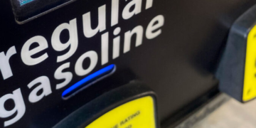 AAA: Gas prices fall ahead of July Fourth holiday travel