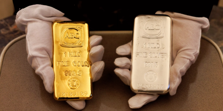 Gold prices near record high since June as investors seek safety