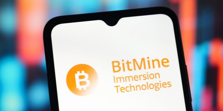 BitMine Immersion Technologies (NASDAQ: BMNR) Chairman Tom Lee Spots Key Ethereum Support Levels As Token Trades 60% Below Peak