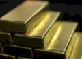 Central Banks Continue Strong Gold Purchases Despite Interest Rate Pressures