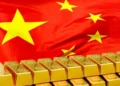 Central Banks Are Dumping Treasuries for Gold. Should Gold ETF Investors Follow, or Get Played?