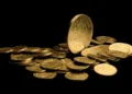 Gold slump accelerates as rising yields and stronger dollar weigh on prices