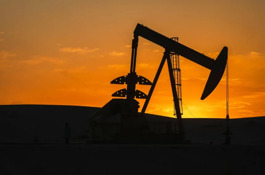 China’s Teapot Refiners Rush To Secure Iranian Crude As Oil Prices Tumble