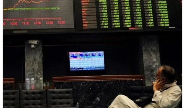 PSX climbs 851 points as banking, oil & gas shine