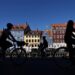 What makes a country ‘rich’: Economic must-reads for this month