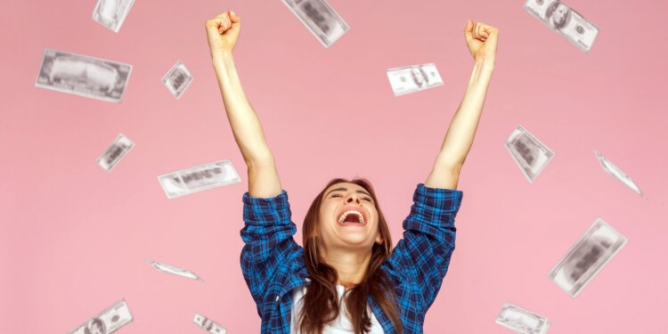 Which Crypto Can Make You a Millionaire by 2030 With $10,000? We Compared XRP, BTC, ETH, SOL, and HYPE