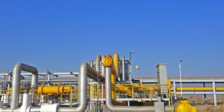 Diamondback Energy’s (FANG) Viper Energy Completes Acquisition of Riverbend Oil & Gas IX Assets